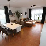 Haus Holstein - 11 Mit Balkon Sellin (Rugen)