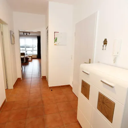 Apartment Haus Holstein - 11 Mit Balkon *