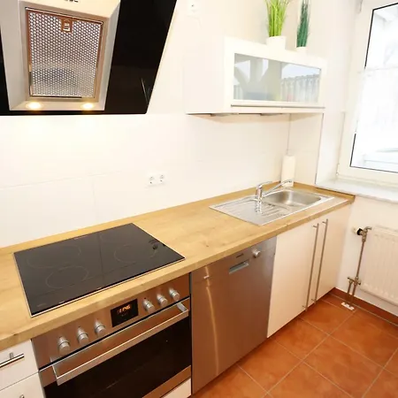 Haus Holstein - 11 Mit Balkon * Sellin (Rugen)